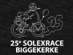  Unterhaltsames Rennen mit klassischen Solex-Mopeds 